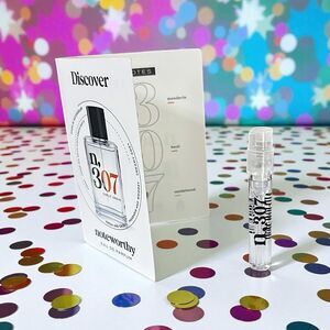 Discover Noteworthy Eau de Parfum n,307 Sunlit Grove 0.05 oz NEW And Carded
